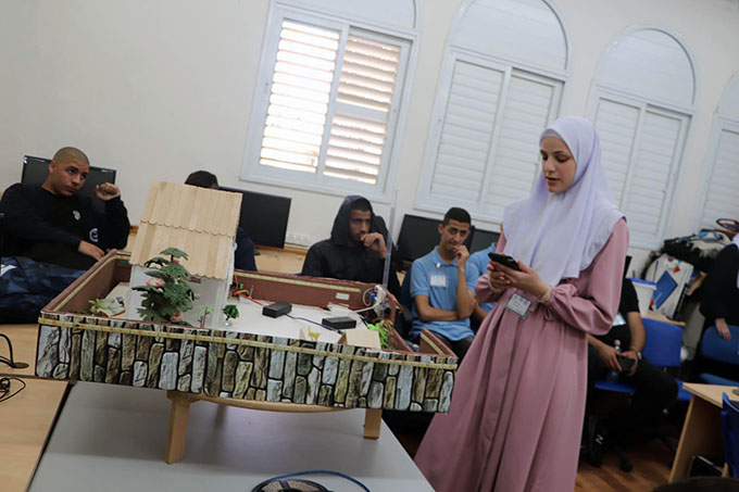 الثانوية الشاملة في كفر قاسم تستقبل طلاب التواسع إستعداداً للسنة الدراسية القادمة